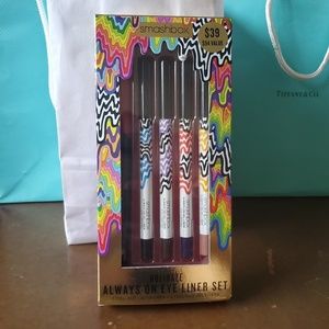 Smashbox eyeliner set